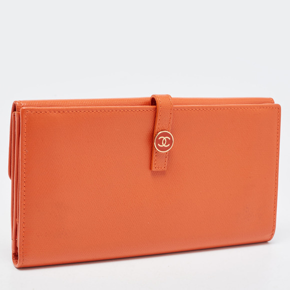 CHANEL Orange Leather CC Flap Continental Wallet - Picture 6 of 8